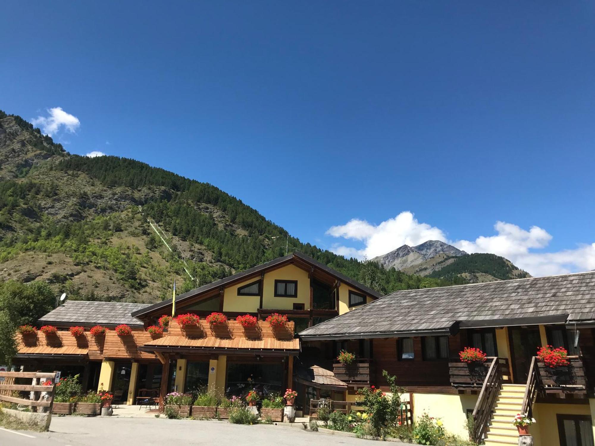 Hotel Ca Fiore Bardonecchia Eksteriør billede