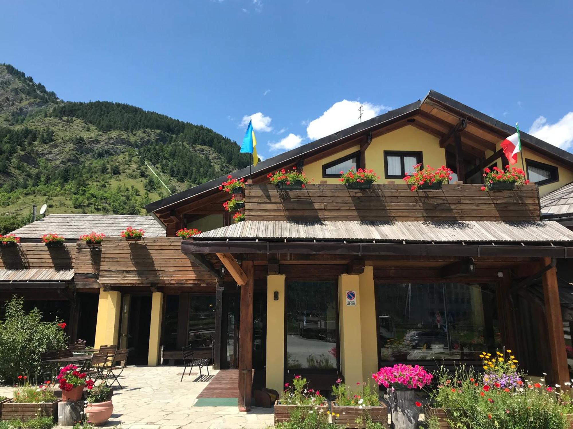 Hotel Ca Fiore Bardonecchia Eksteriør billede